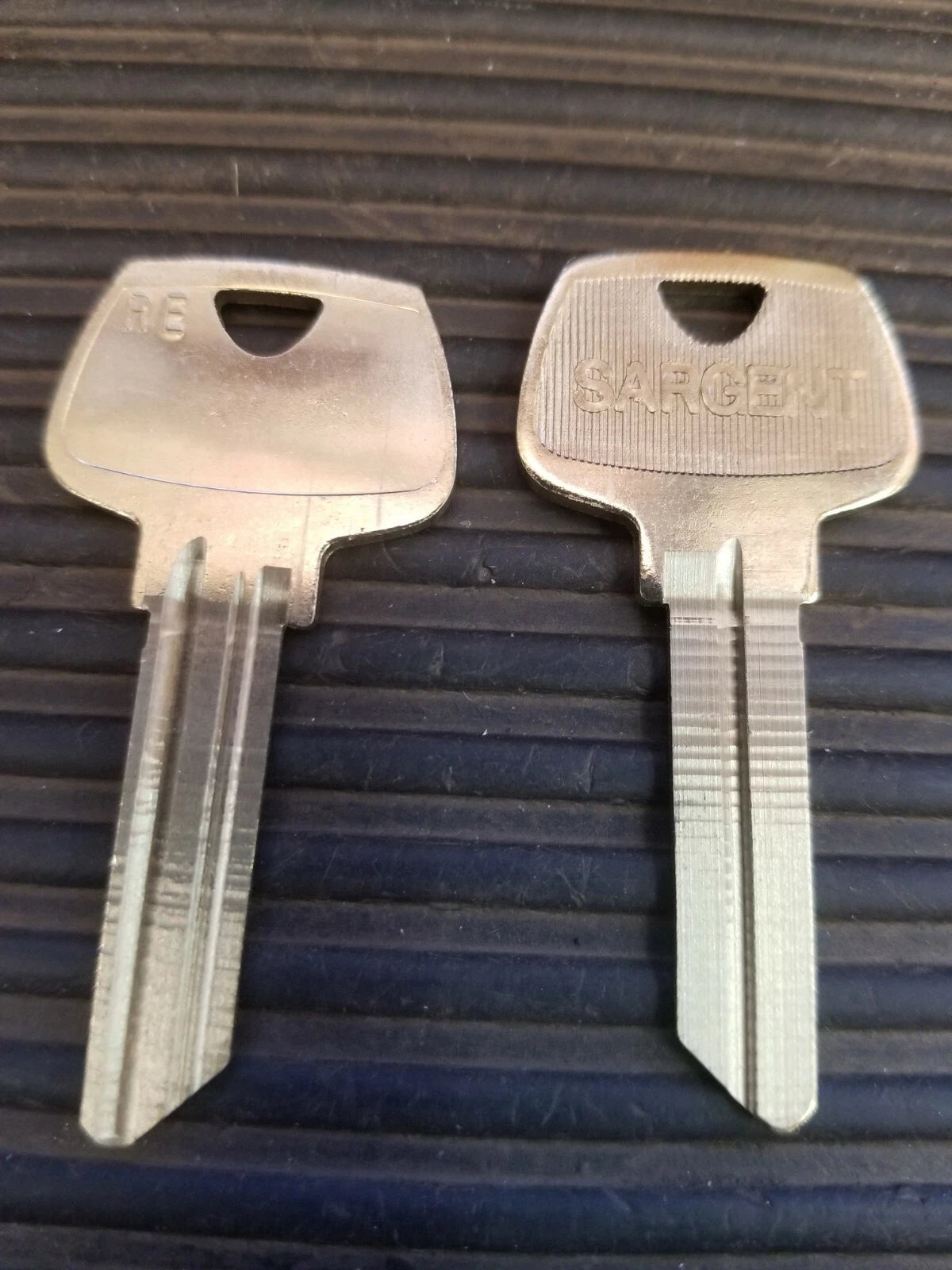 Key Blank 01007RE Type 6 Pin for Sargent RE Keyway