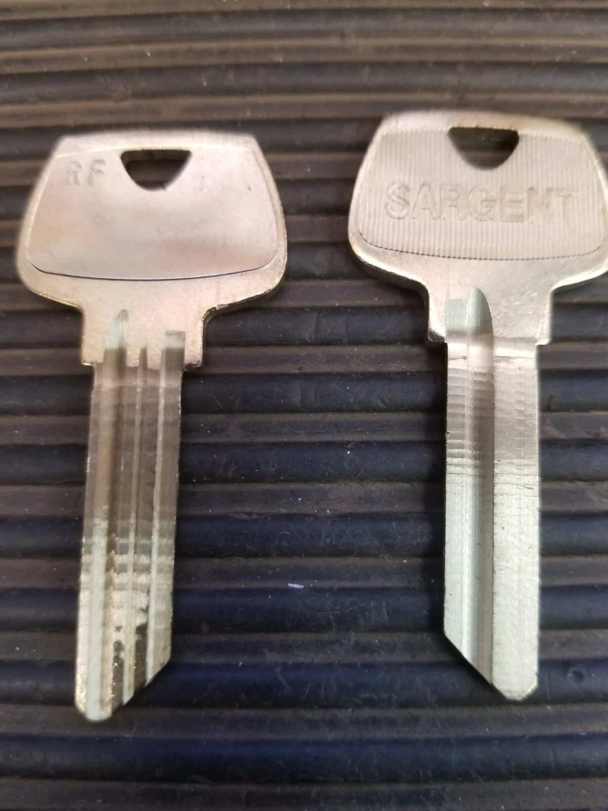 Key Blank 01007RF Type 6 Pin for Sargent RF Keyway