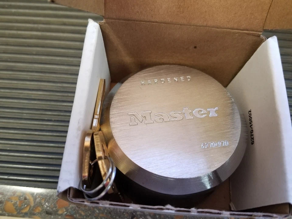 Master Lock  6270 Hockey Puck padlock High Security