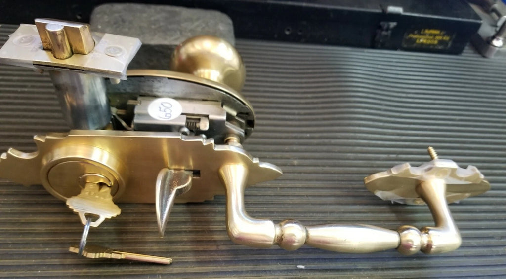 Schlage E Series handleset Dorchester Design 605
