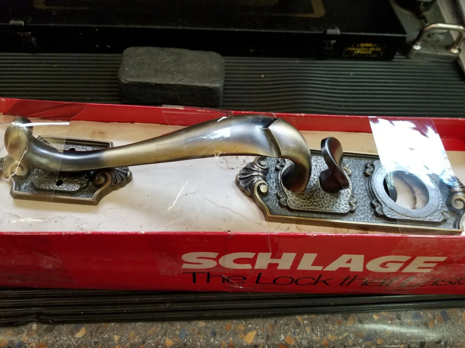 New Schlage E Series Handleset 609 Parthenon Design
