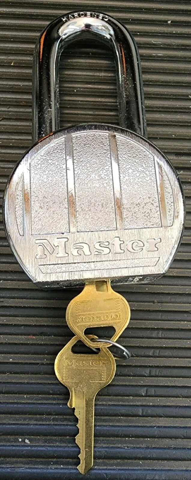 Master Lock 230LH Keyed Alike