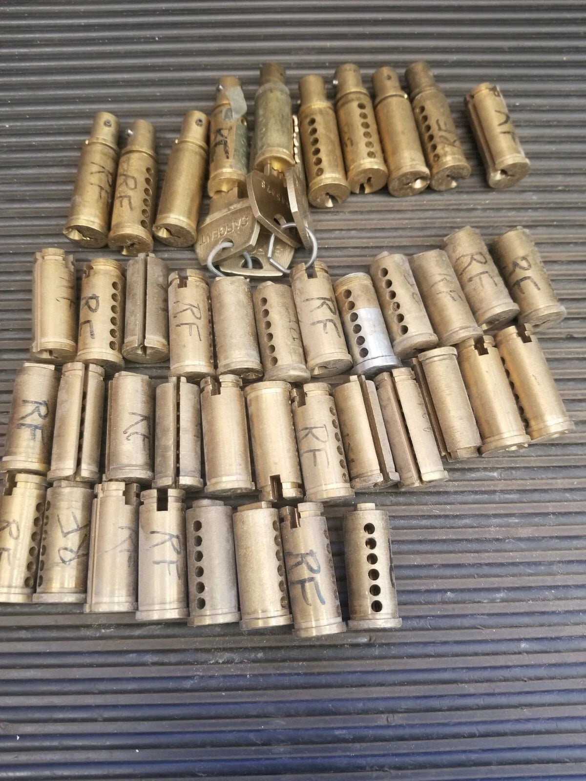 Sargent RF Keyway Lock Plugs And Cylinders Sold As A Lot