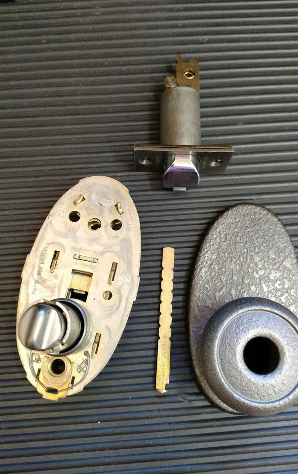 Schlage E Series Sussex Spade Design 621