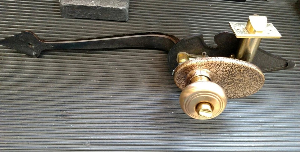 Schlage E Series Sussex Spade design 612