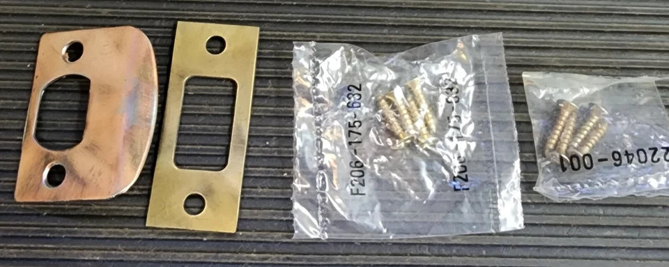 Schlage E Series handleset Dorchester Design 605 with dummy trim & Deadbolt