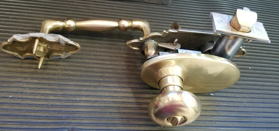 Schlage E Series handleset Dorchester Design 605