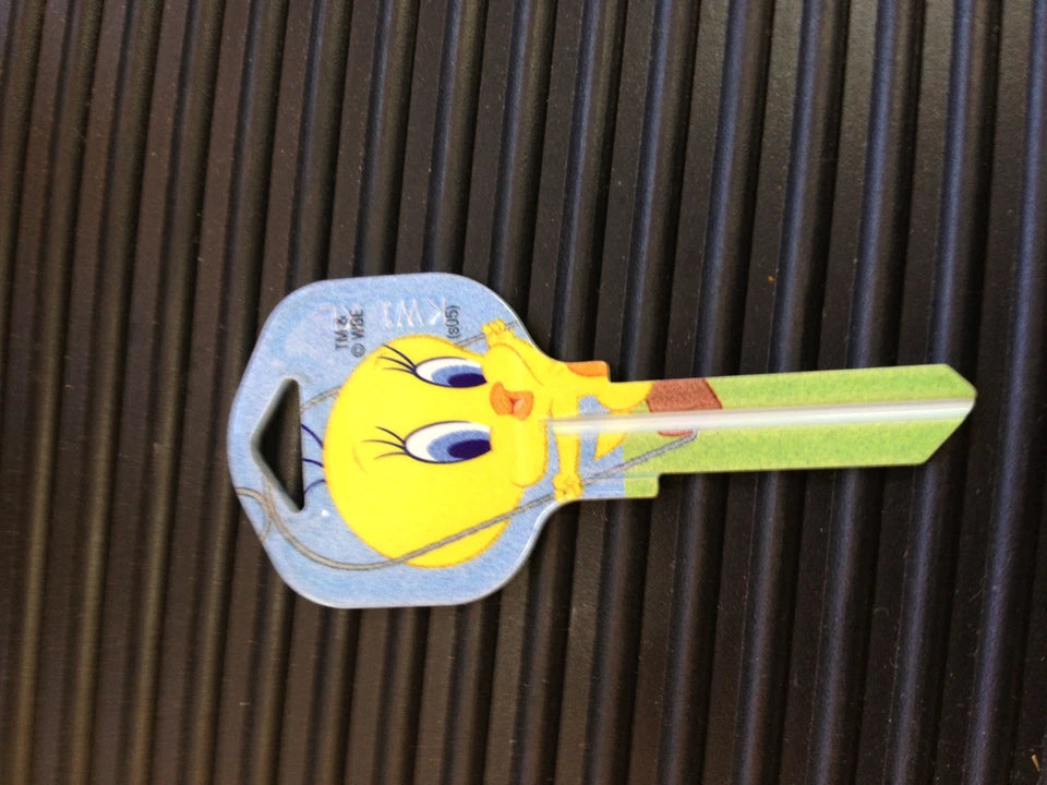 Tweety Bird  house keys  KW1  Kwikset New